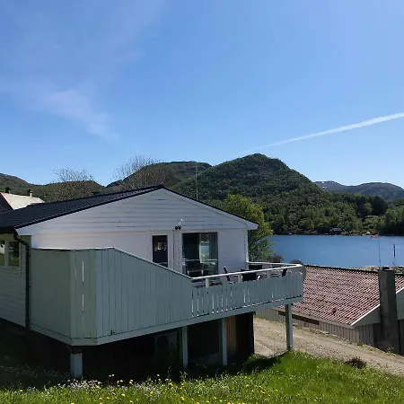 Hytte Fjord Byrknes